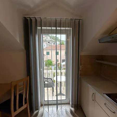 Zura Apartment *
