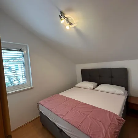 Zura Apartment *